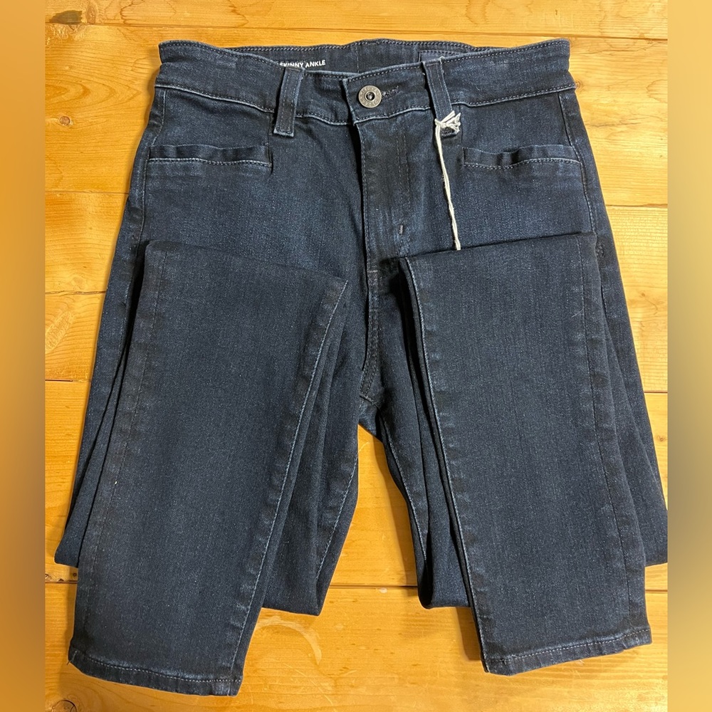 Tailored Farrah Skinny Ankle size 24